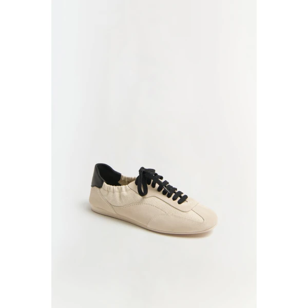 Los Angeles Designer Shoes and Bags at Coveti