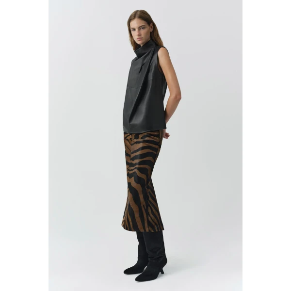 Halley Leather Top in Black - Image 5