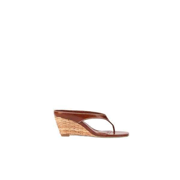 Hazel Leather Thong Wedge in Saddle