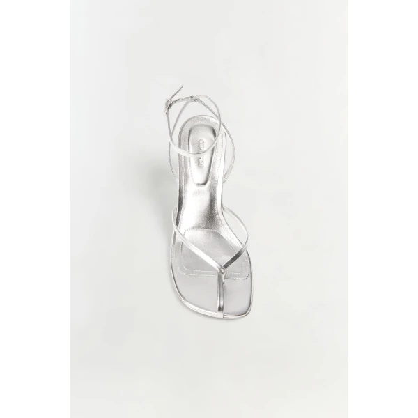 Los Angeles Designer Shoes and Bags at Coveti