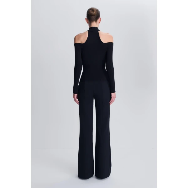 Lila Off Shoulder Top in Black - Image 5
