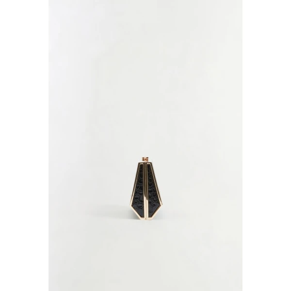 Los Angeles Designer Shoes and Bags at Coveti
