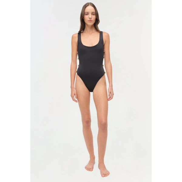 Los Angeles Designer Ready-to-Wear at Coveti