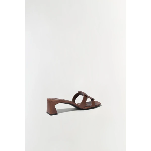 Los Angeles Designer Shoes and Bags at Coveti