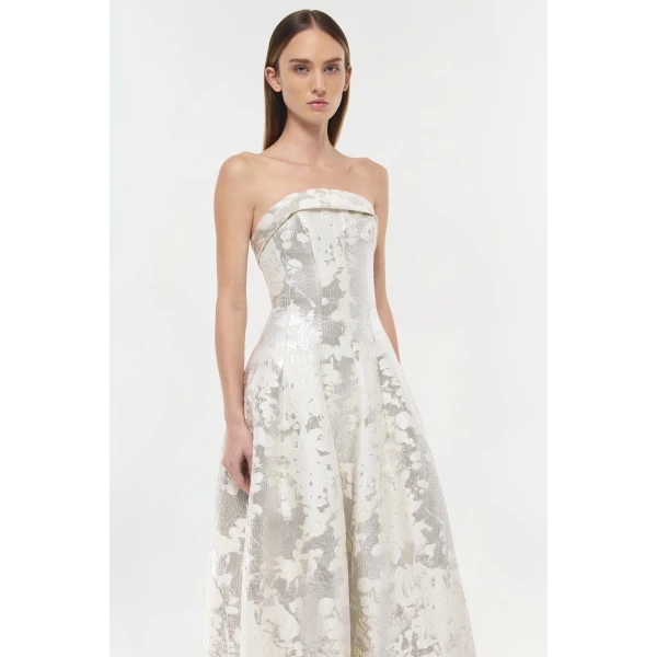Los Angeles Designer Ready-to-Wear at Coveti