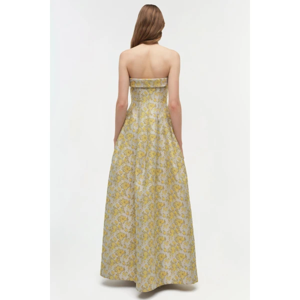 Octavia Jacquard Strapless Gown in Buttercream - Image 5