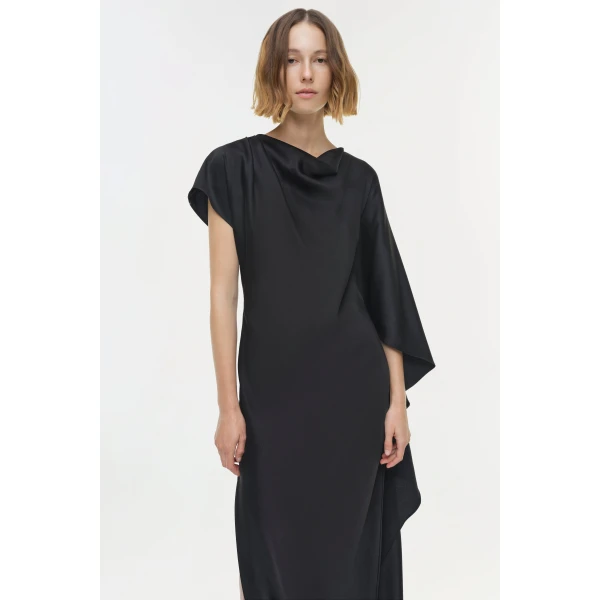 Los Angeles Designer Ready-to-Wear at Coveti