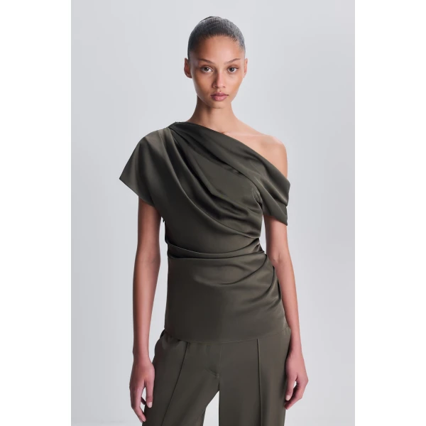 Los Angeles Designer Ready-to-Wear at Coveti