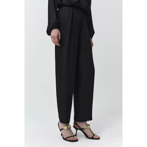 Los Angeles Designer Ready-to-Wear at Coveti