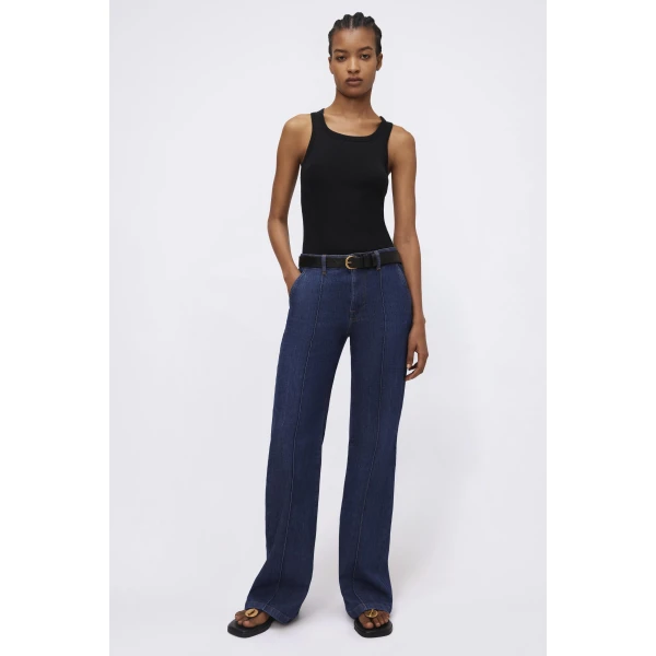 Scoop-Neck Tank in Black - Image 5