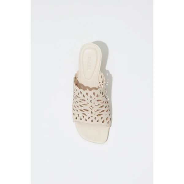 Los Angeles Designer Shoes and Bags at Coveti