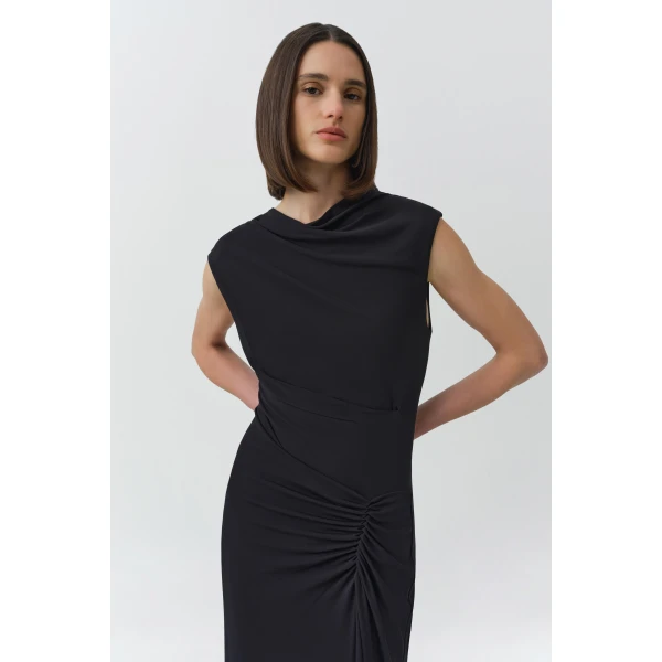 Los Angeles Designer Ready-to-Wear at Coveti