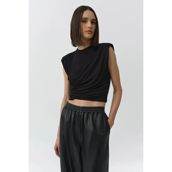 Los Angeles Designer Ready-to-Wear at Coveti