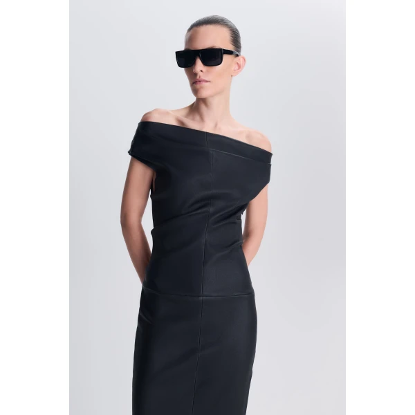 Los Angeles Designer Ready-to-Wear at Coveti
