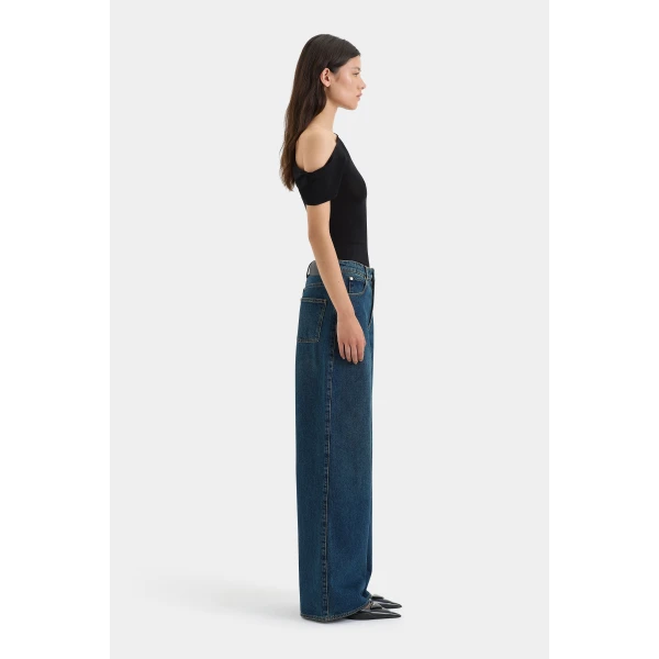 SIR the Label Stella Wide Leg Jean in Washed Indigo | Denim | Coveti