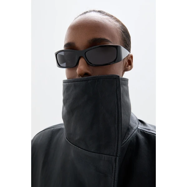 SIR the Label The Speed Sunglasses in Black | Sunglasses | Coveti