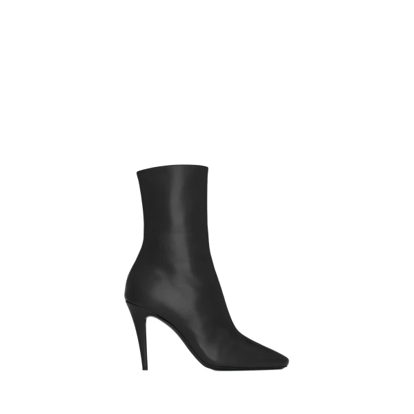 Capucine Booties in Smooth Leather