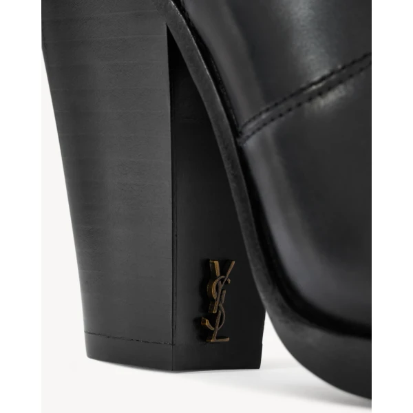 Black Saint Laurent Dylan Chelsea Boots in Smooth Leather, view 4 | Boots