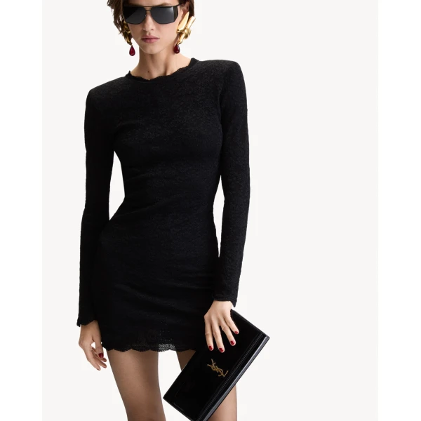 Black Saint Laurent Kate Clutch in Patent Leather, Black, view 2 | Clutch Bags