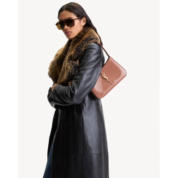 Pink Saint Laurent Le 5 À 7 in Patent Leather, Faded Brick, view 2 | Shoulder & Crossbody Bags
