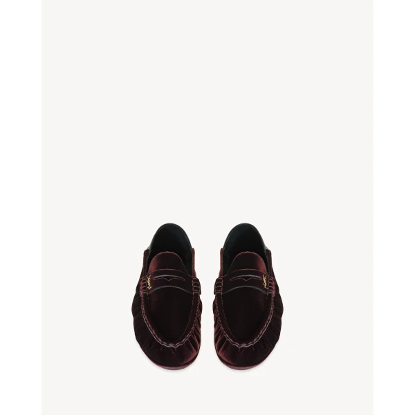 Red Saint Laurent Le Loafer Foldable in Velvet, view 4 | Loafers