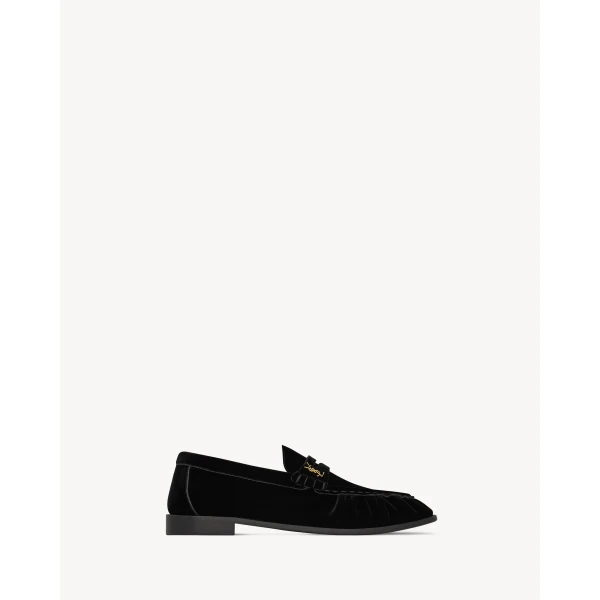 Black Saint Laurent Le Loafer Supple in Velvet, Black, view 2 | Loafers