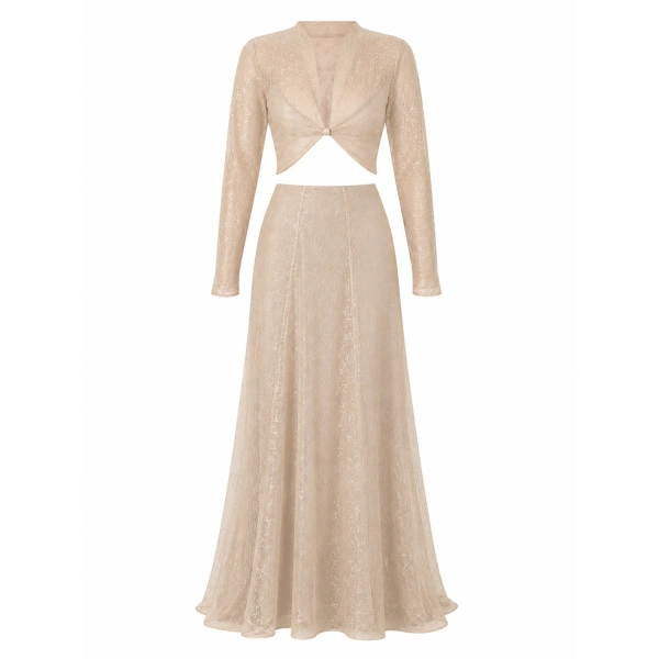 Still Top in Beige