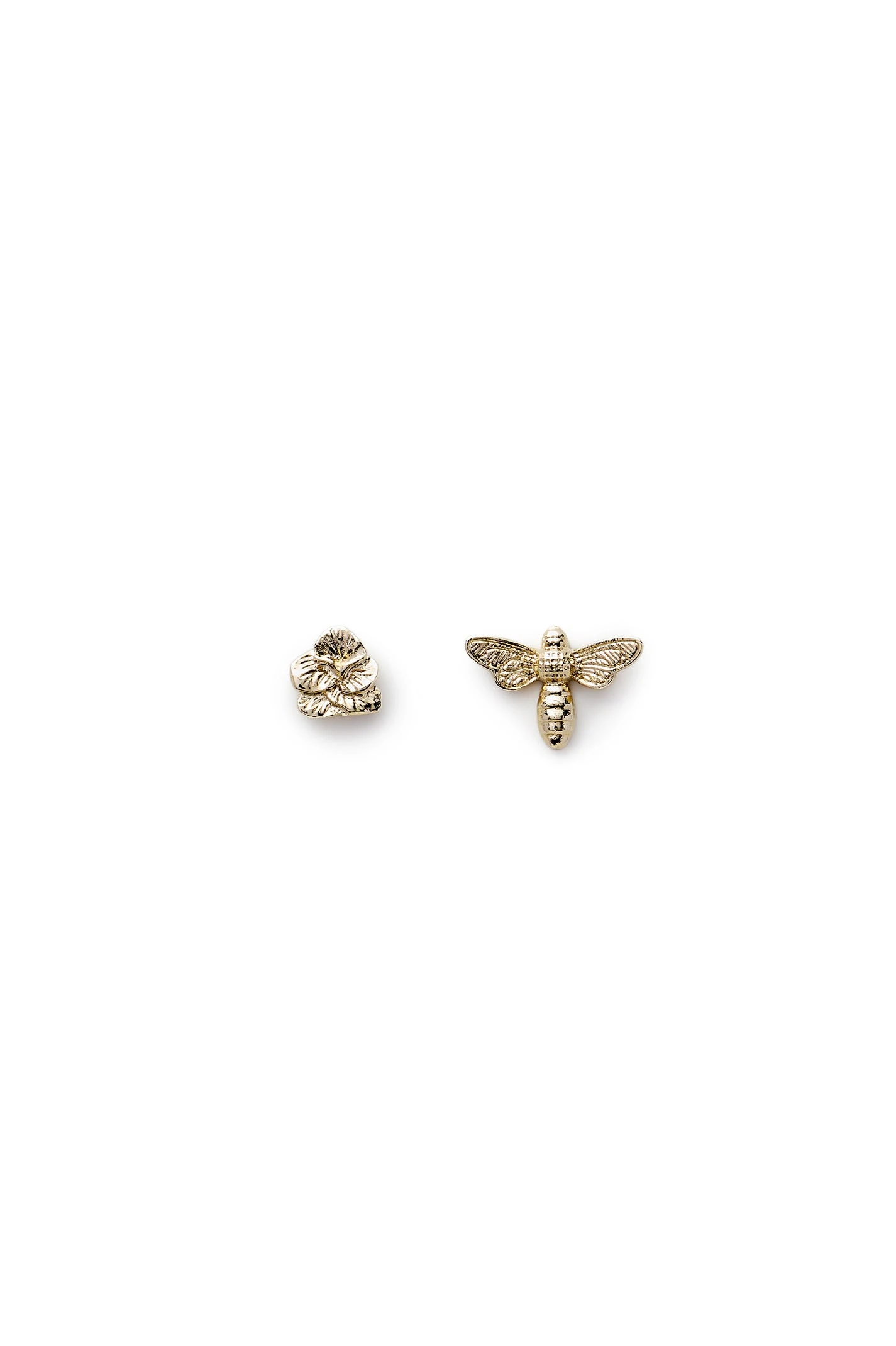 Scanlan Theodore Asymmetric Botanical Studs in Light Gold Scanlan Theodore Asymmetric Botanical Studs in Light Gold | Earrings | Coveti