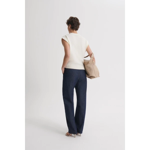 Scanlan Theodore Cashmere Wool Loose Tank in White | Tops | Coveti