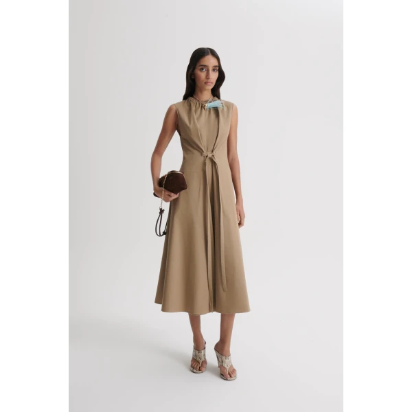 Scanlan Theodore Cotton Sateen Pleat Dress in Trench | Midi Dresses | Coveti
