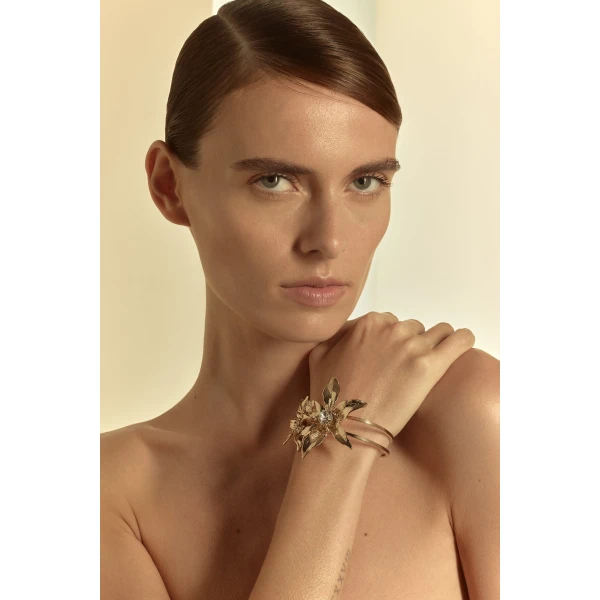 Scanlan Theodore Italian Lily Cuff in Light Gold Crystal | Cuffs | Coveti