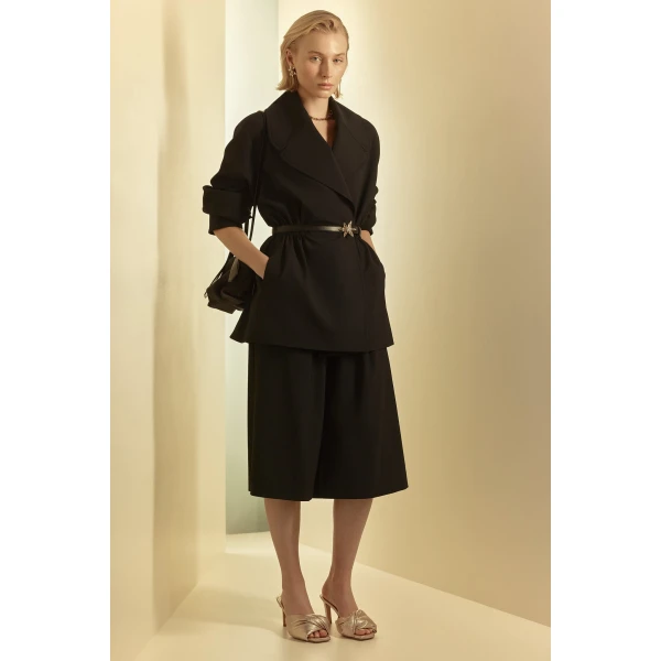 Scanlan Theodore Lily Belt 2 cm in Black | Belts | Coveti