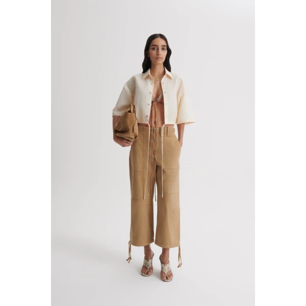 Scanlan Theodore Linen Cotton Cropped Cargo in Sandstone | Pants | Coveti
