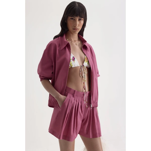 Scanlan Theodore Parachute Pleat Short in Crimson