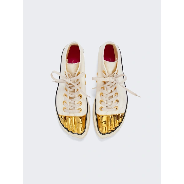 Schiaparelli Trompe L'Oeil Sneakers in Ecru | Sneakers | Coveti