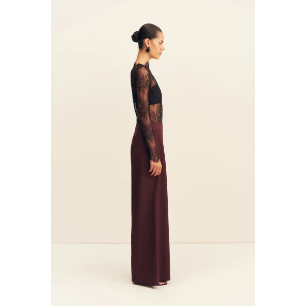 84% Polyester 16% Viscose