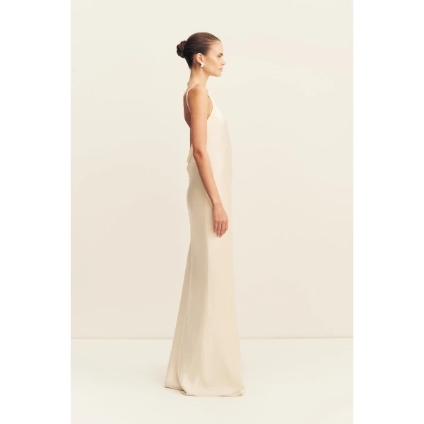 designer dresses at Coveti
