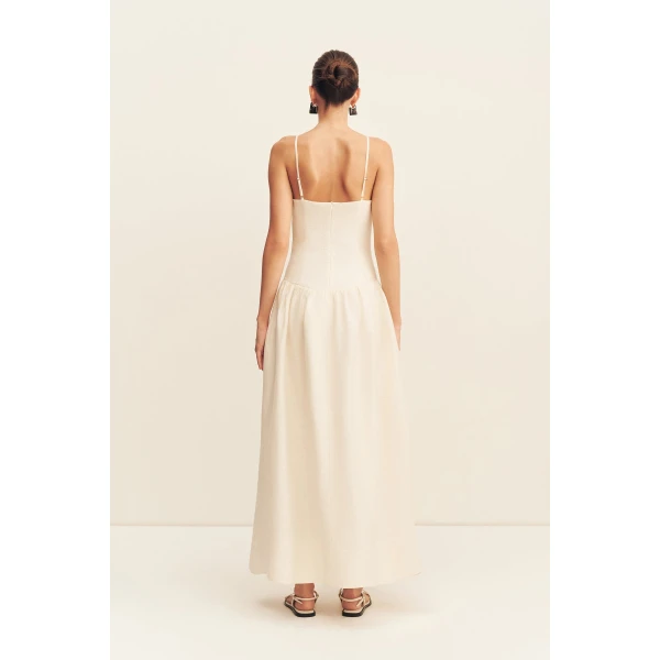 designer dresses at Coveti