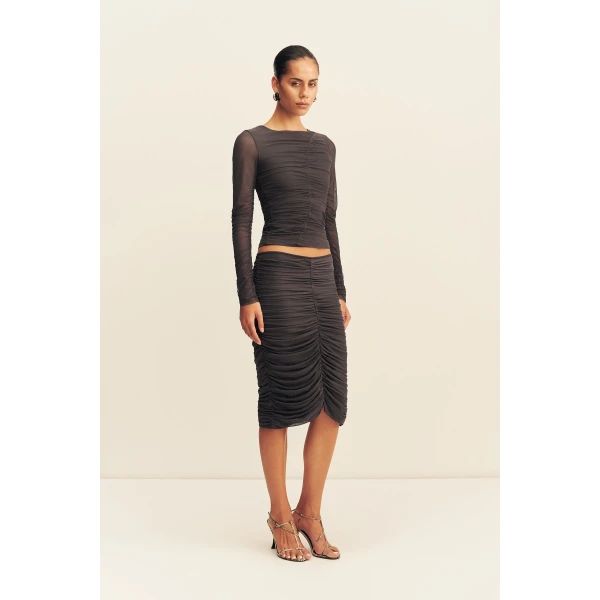 designer skirts at Coveti