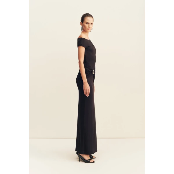 designer dresses at Coveti