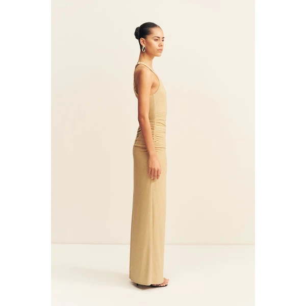 designer dresses at Coveti