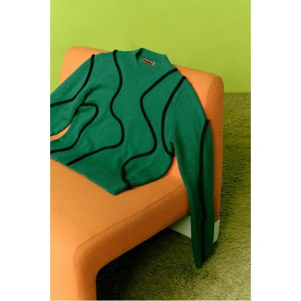Simon Miller Cher Squiggle Sweater in Grass Green and Black | Sweaters | Coveti