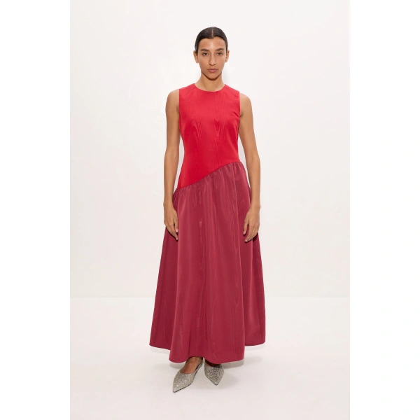 Simon Miller Laurel Moire Midi Dress in Pomegranate and Bordeaux | Midi Dresses | Coveti