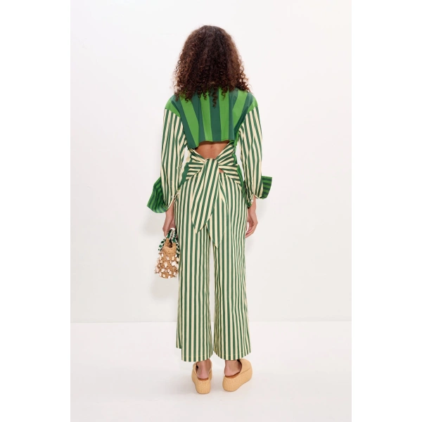 Simon Miller Toni Poplin Pant in Gummy Green and Ecru | Wide-Leg Pants | Coveti