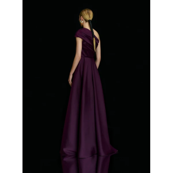 Solace London The Alba Maxi Dress in Aubergine
