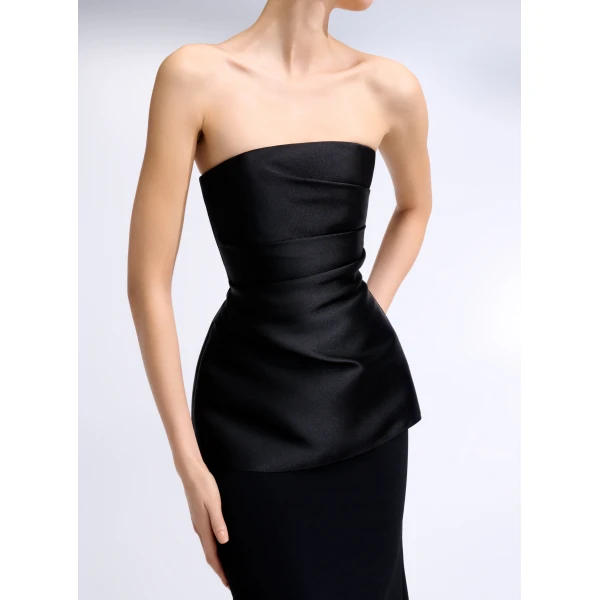Solace London The Alia Maxi Dress in Black