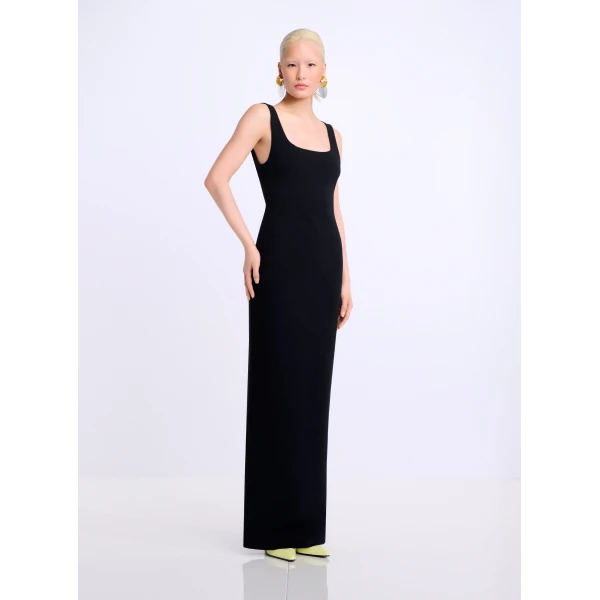 Solace London The Aneila Maxi Dress in Black