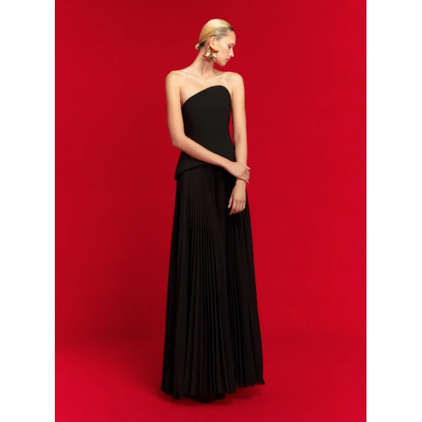 Solace London The Britt Maxi Dress in Black