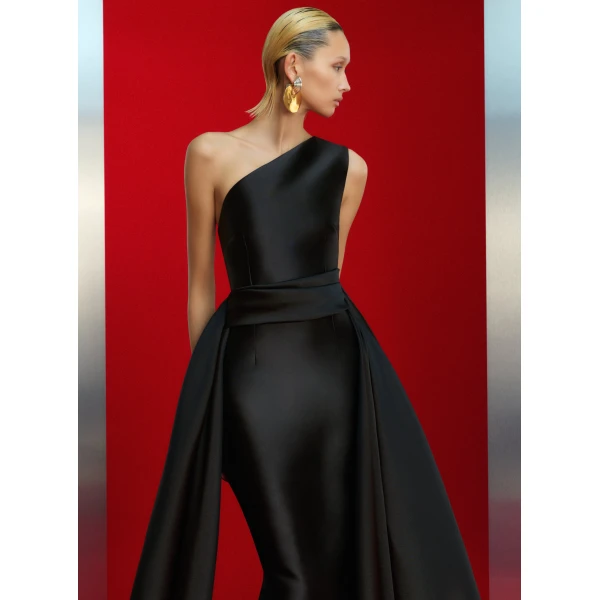 Solace London The Charo Maxi Dress in Black