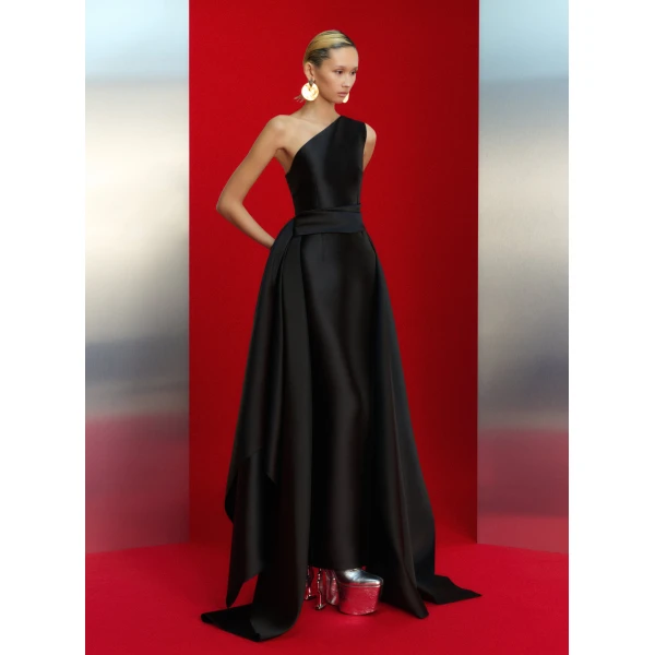 Solace London The Charo Maxi Dress in Black